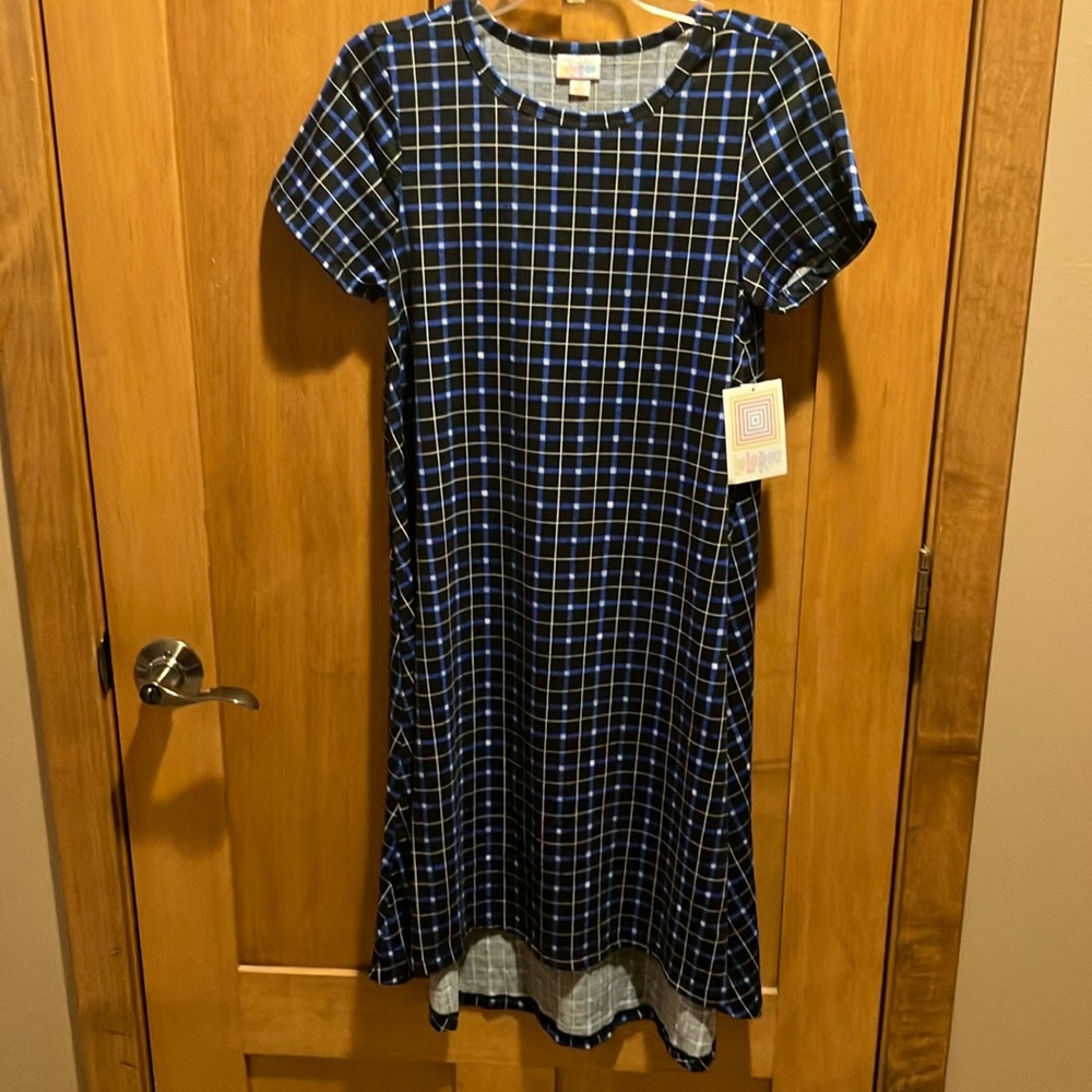 NWT LuLaRoe Carly short sleeve dress w/ high/lo hem blue/black Squares size xs